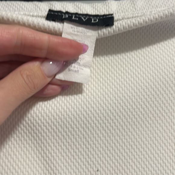 Set, size small - Picture 3 of 3